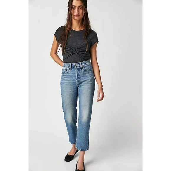 New Levi's WEDGIE STRAIGHT JEANS Size 25 & 29 - Picture 15 of 16